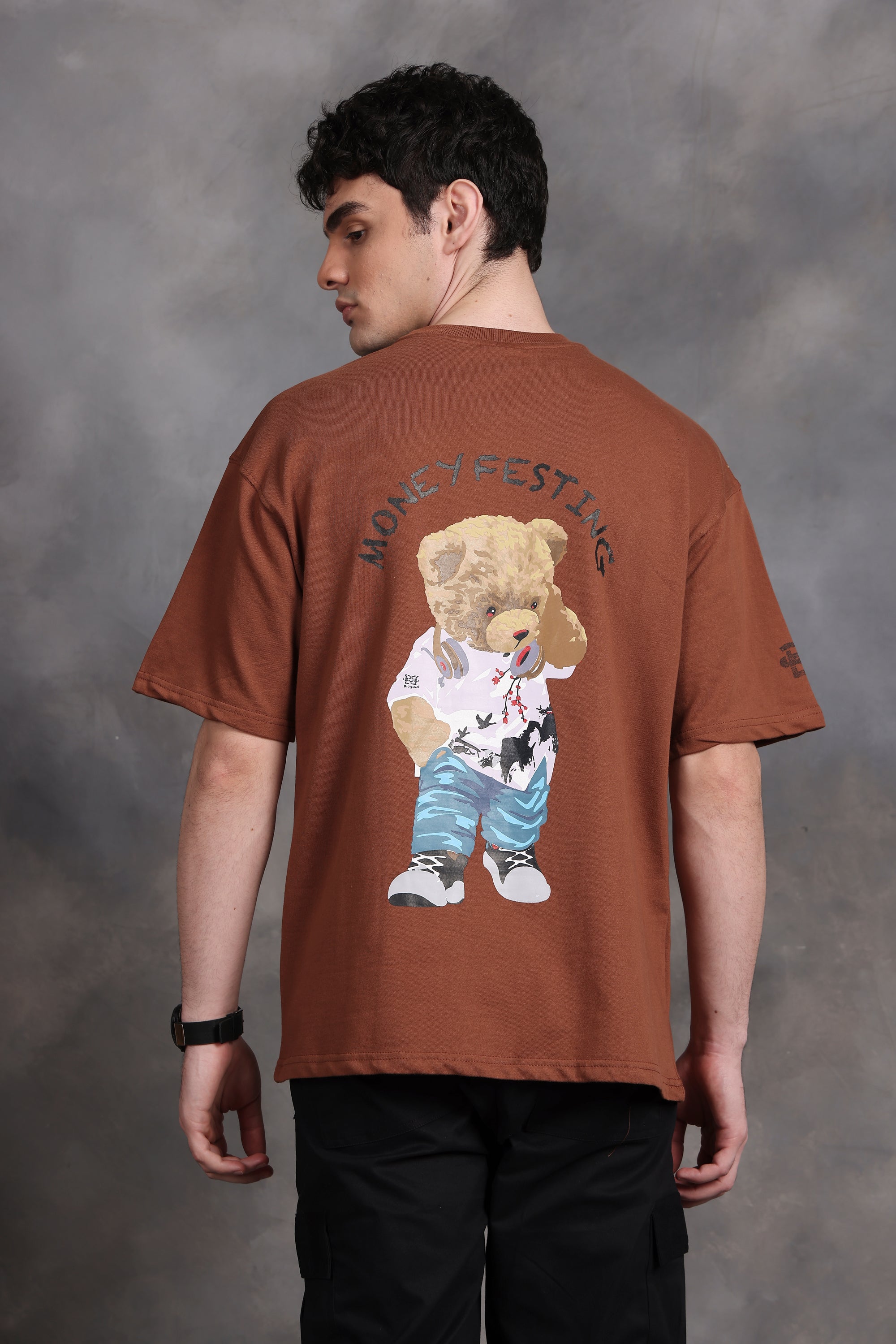 Moneyfesting Oversized T-Shirt (Brown)