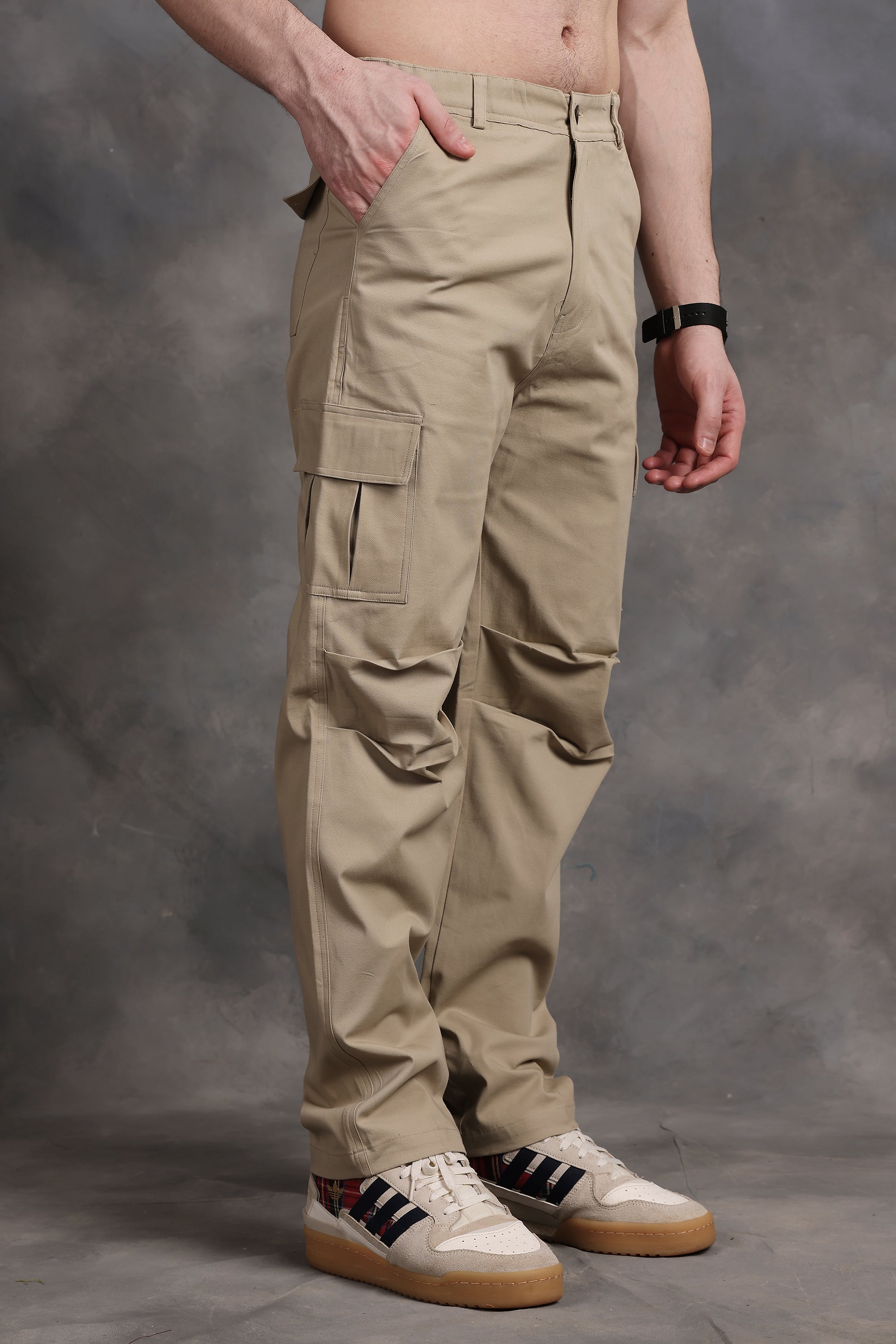 Signature Beige Low-Waist Cargo Pants