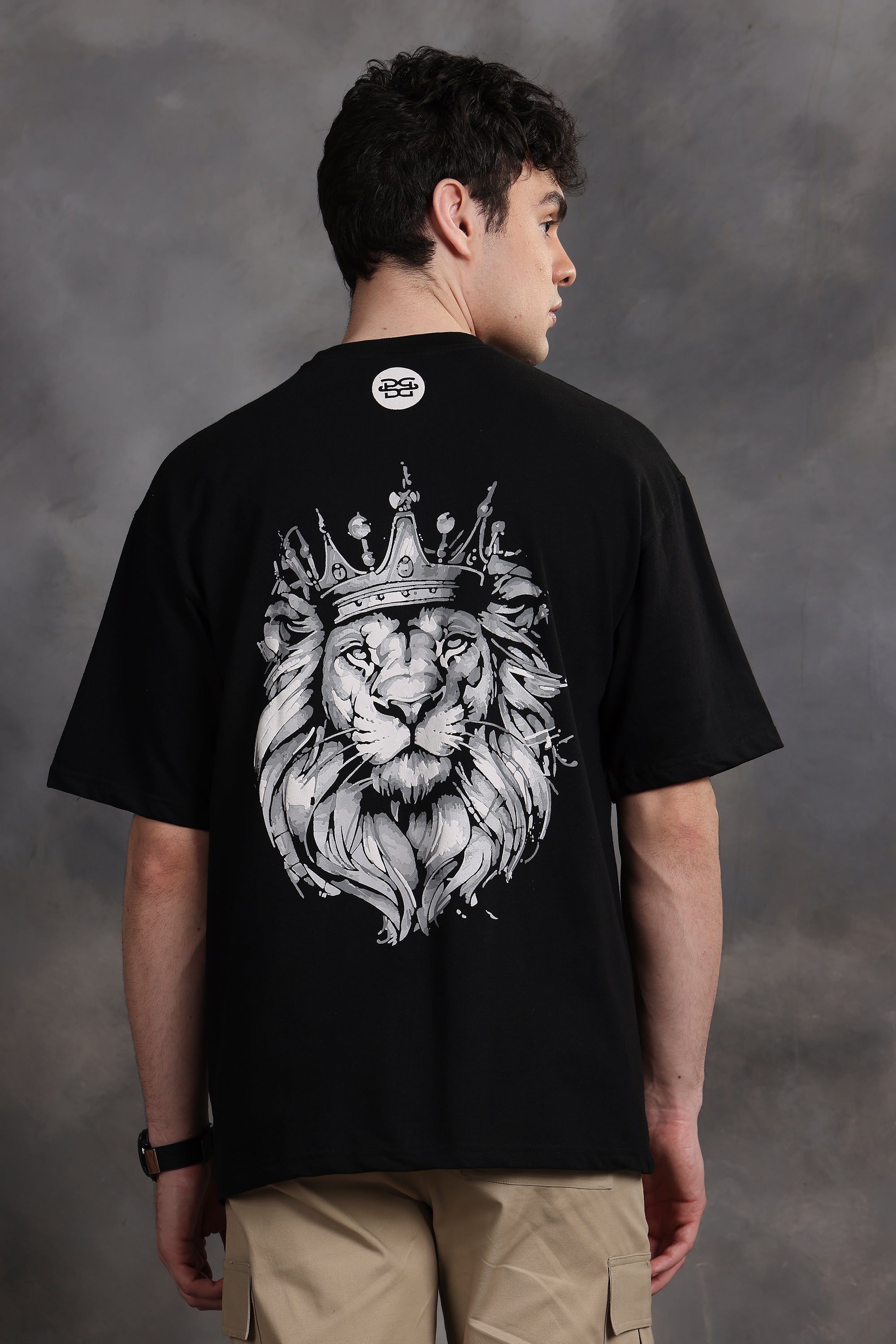 Lion King Oversized T-Shirt (Black)