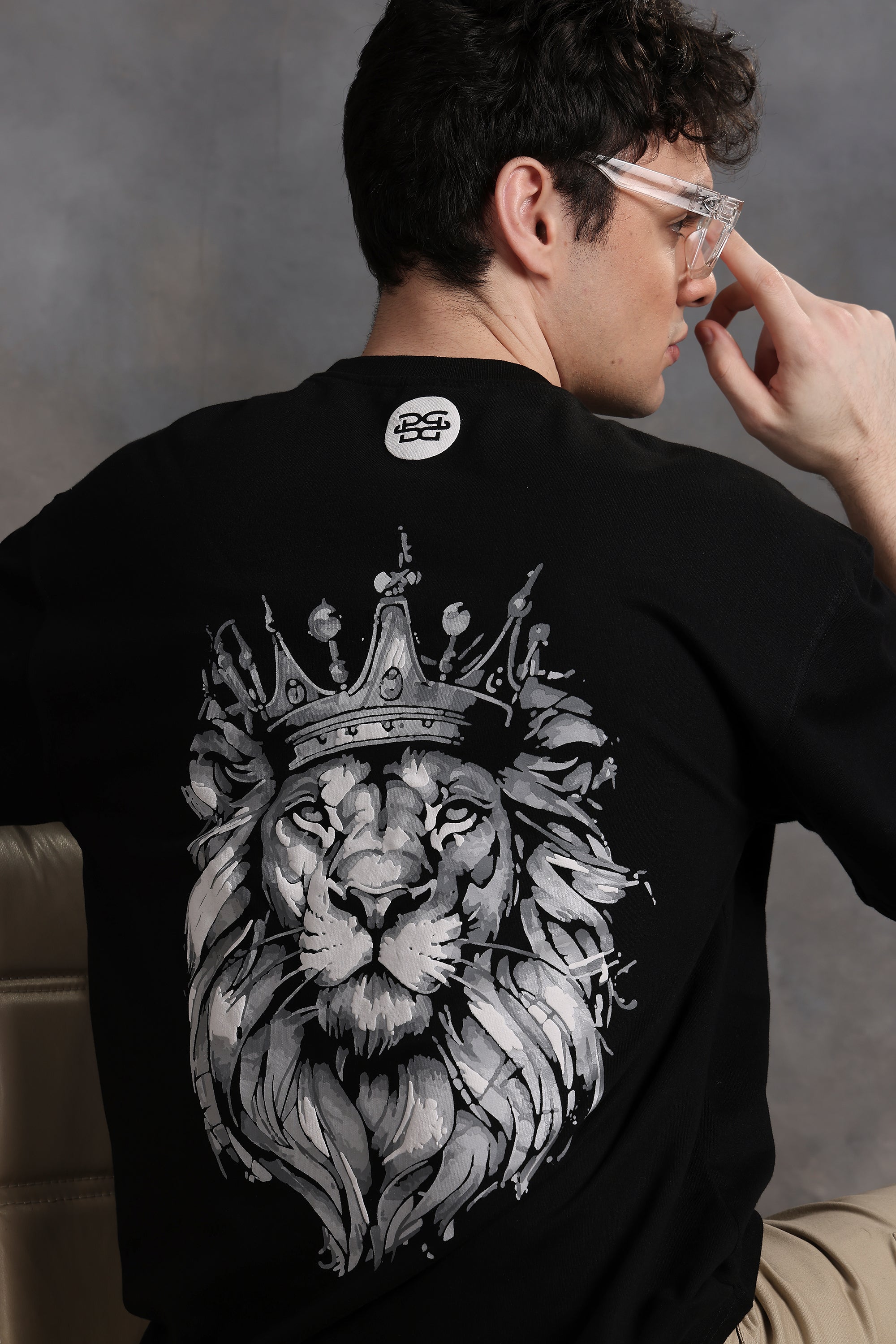 Lion King Oversized T-Shirt (Black)