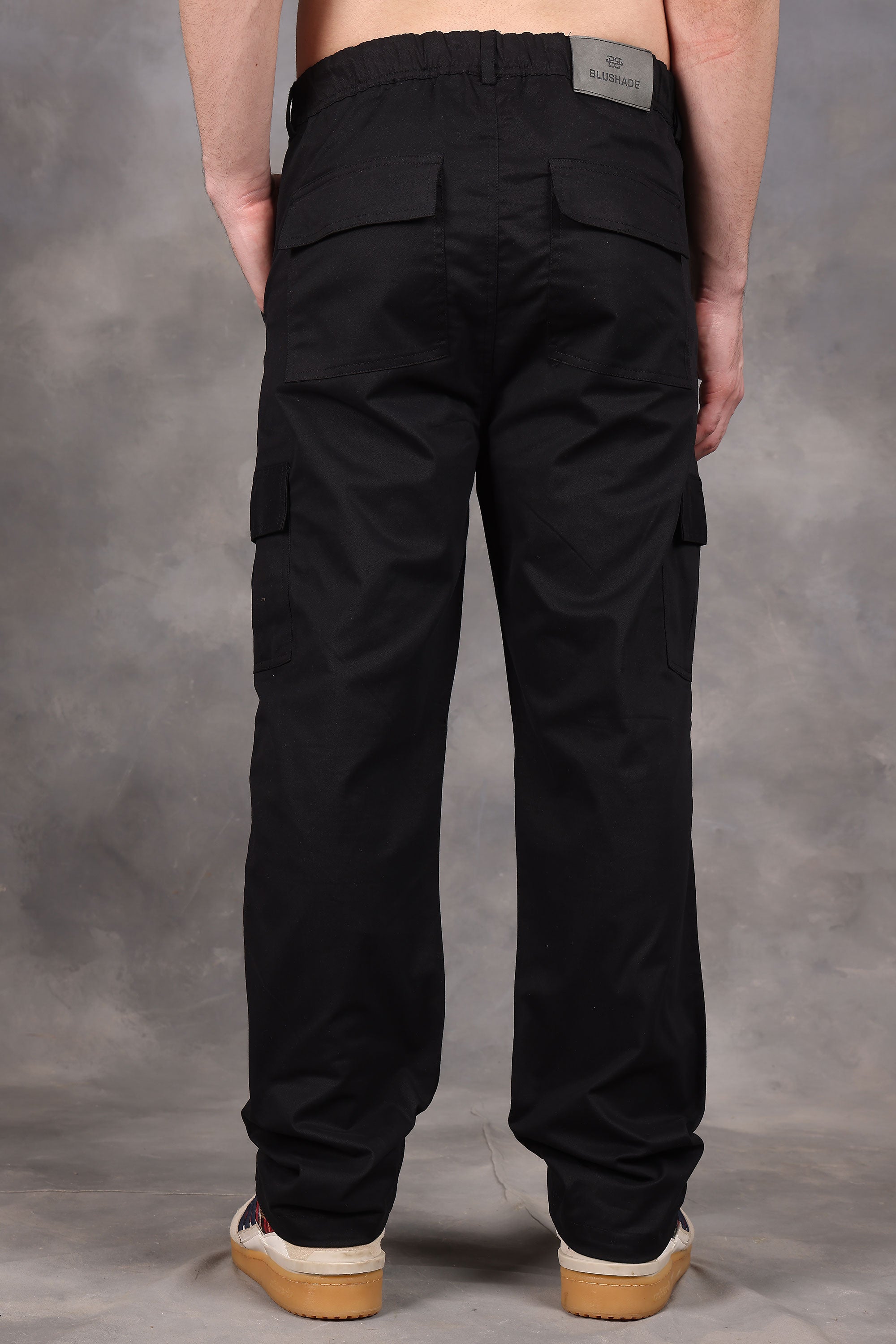 Signature Black Low-Waist Cargo Pants